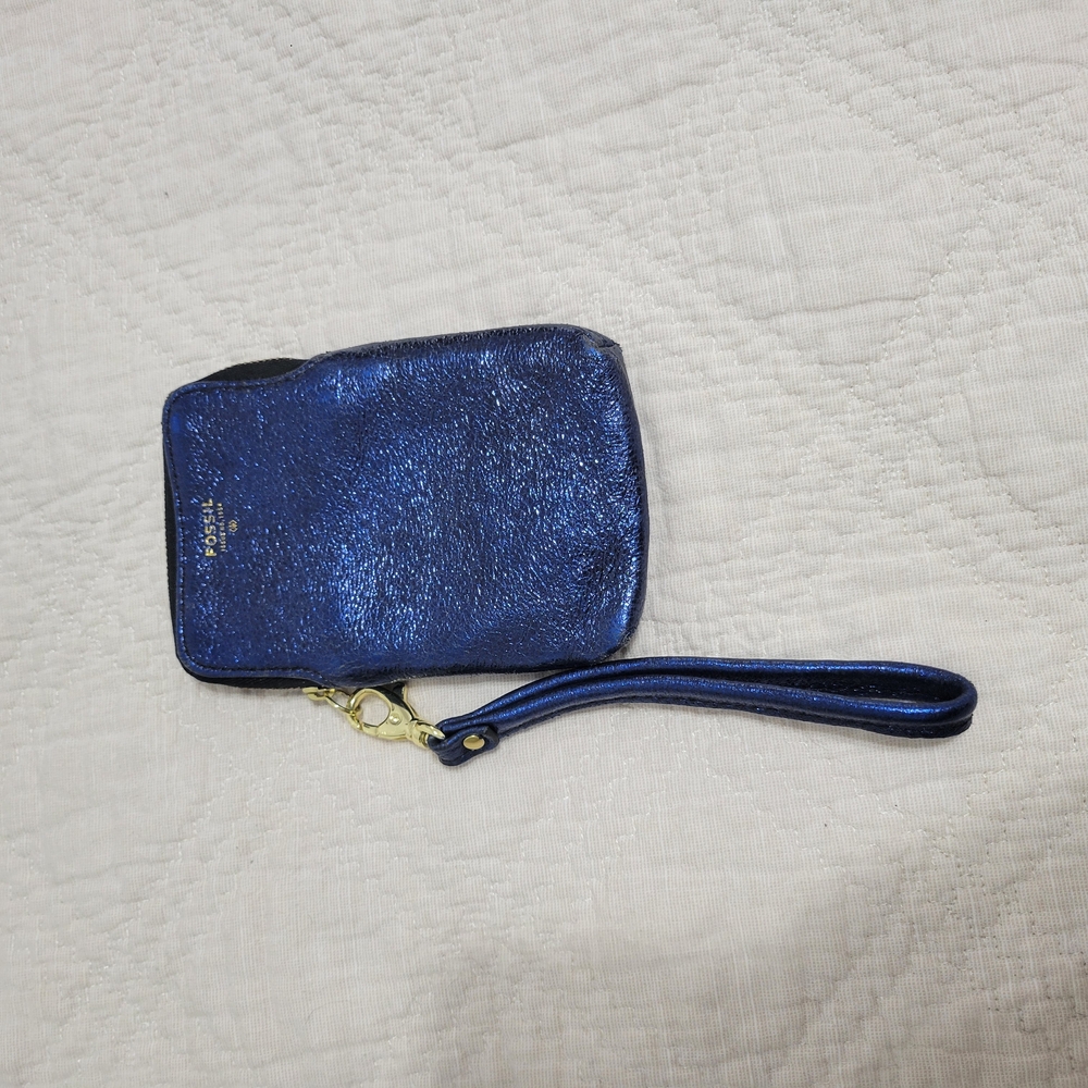 Fossil Metallic Blue Wallet Wristlet